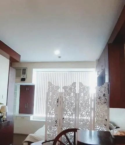 Entrata Alabang Hotel